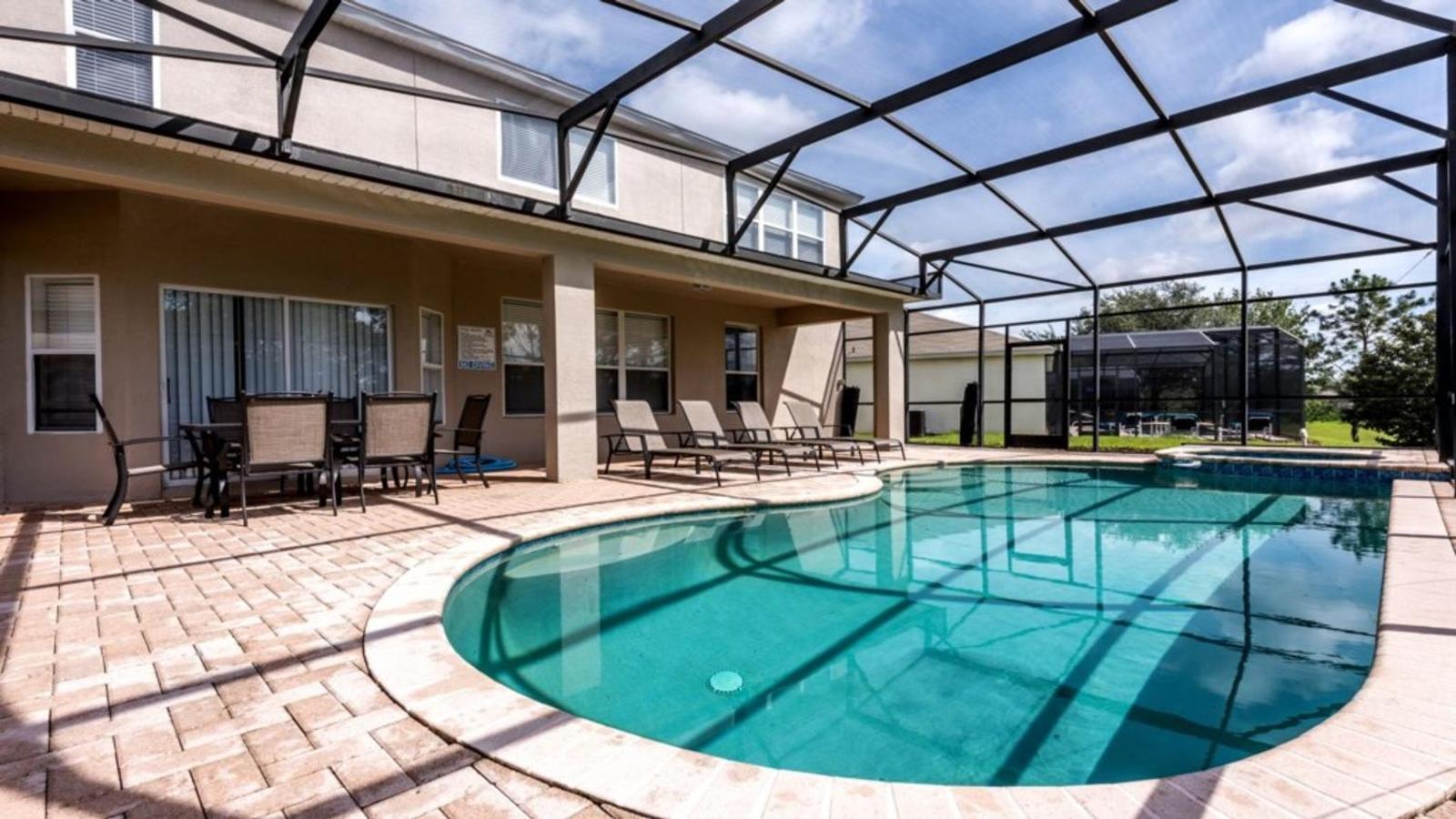 Themed Rooms Pool Villa Near Disney Main image 1