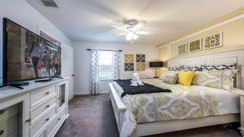 Popular attractions Area Nearby Property